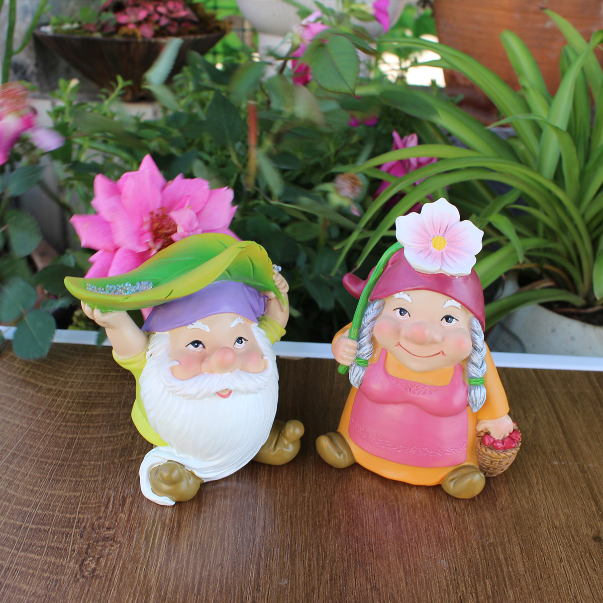 Rainproof Dwarf Couple Decorat - огляд і ціна Bonsai Garden Accessories